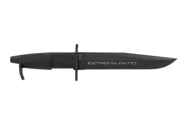 A.M.F. | Extrema Ratio