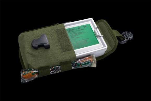 SURVIVAL KIT UK WITH SHEATH | Extrema Ratio