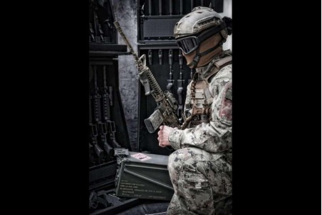 GUNCASE - PORTABLE WEAPONS RACK