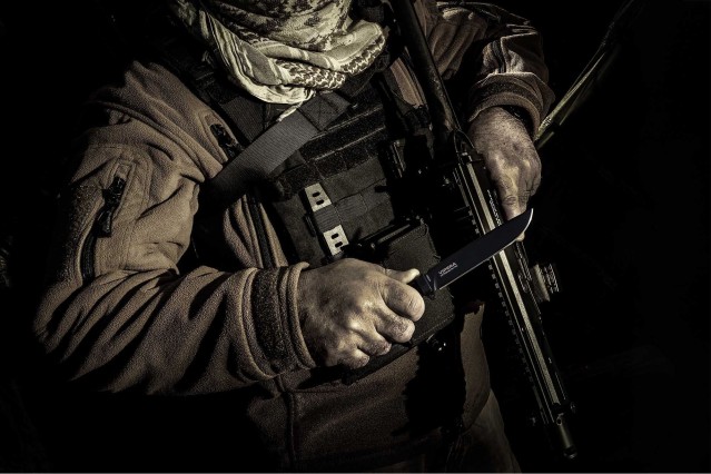VIPERA TOTAL BLACK M390 | Extrema Ratio