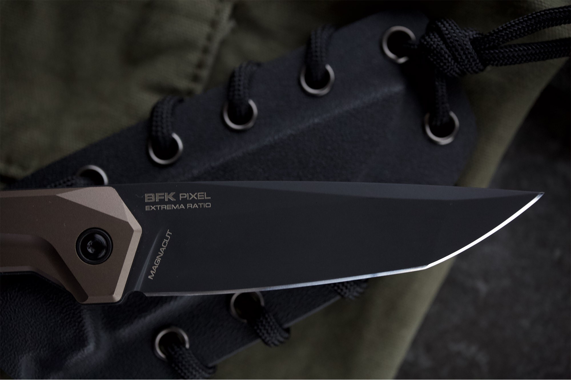 BFK PIXEL | Extrema Ratio